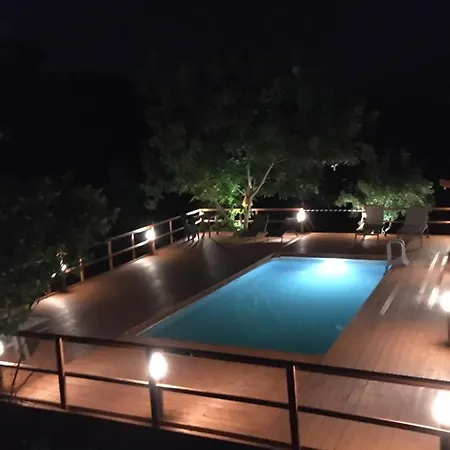 דירה Bonaccorso - Antica E Maestosa Con Piscina Ai Piedi Dell'etna *