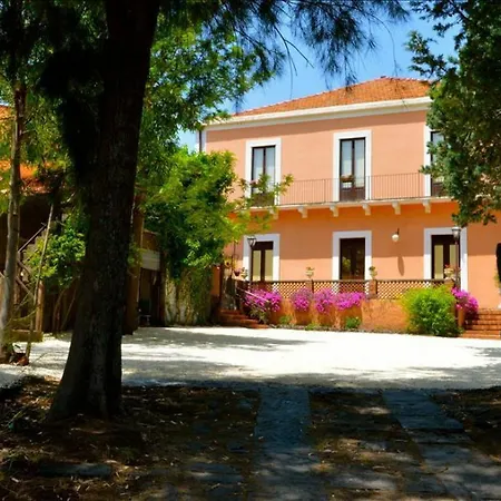 Bonaccorso - Antica E Maestosa Con Piscina Ai Piedi Dell'etna