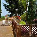 Bonaccorso - Antica E Maestosa Con Piscina Ai Piedi Dell'etna Daire Viagrande