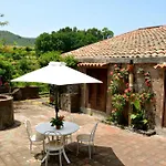 Bonaccorso - Antica E Maestosa Con Piscina Ai Piedi Dell'etna Viagrande