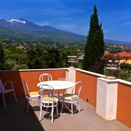 Daire Bonaccorso - Antica E Maestosa Con Piscina Ai Piedi Dell'etna Viagrande